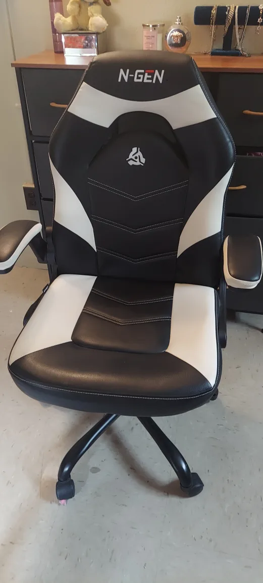 N-GEN Black & White Gaming Chair thumbnail