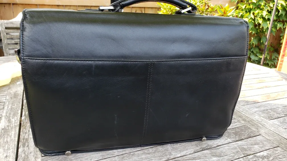 Kenneth Cole Reaction Black Leather Briefcase image indicator(5)