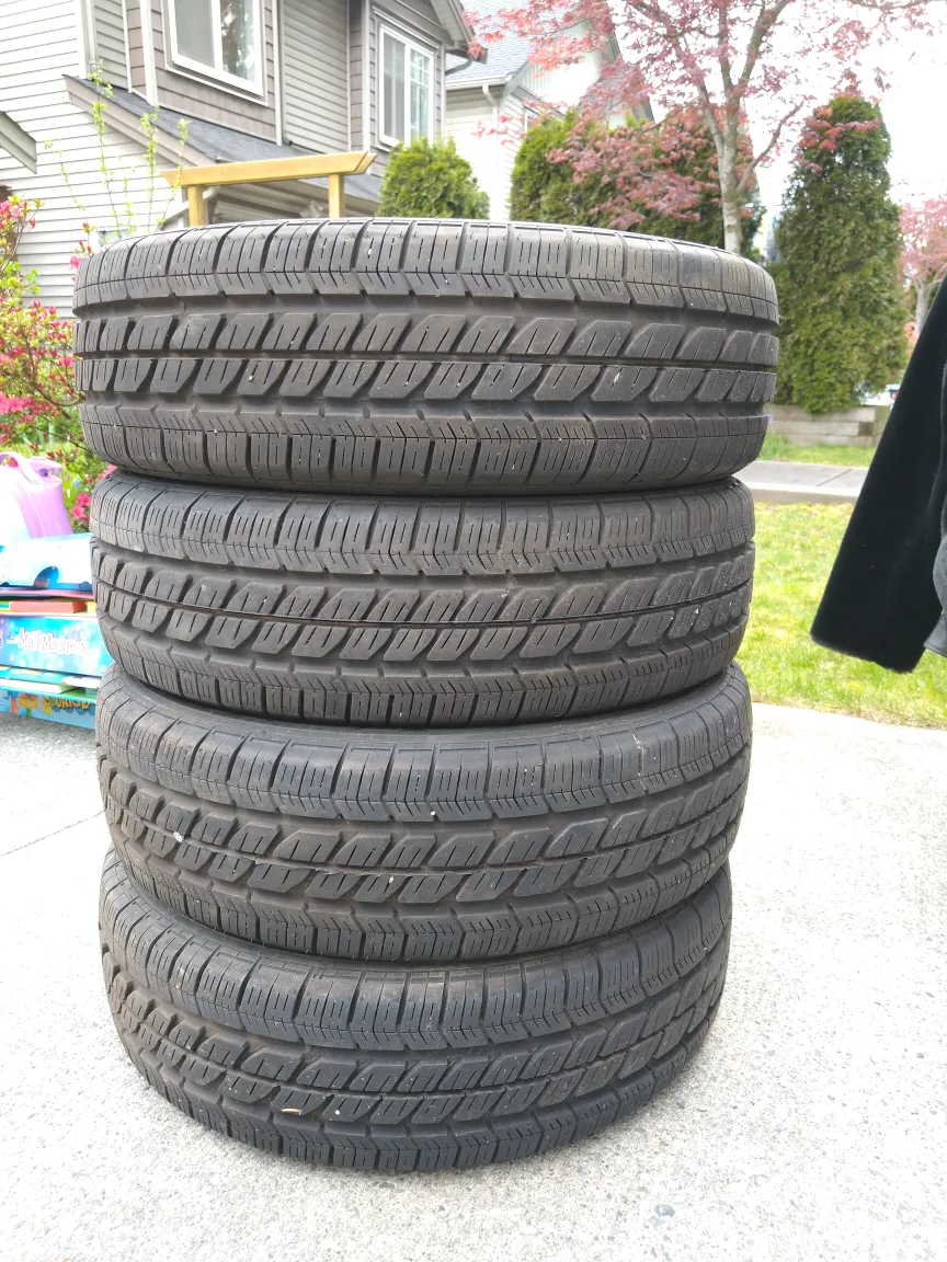 Ford escort Goodyear all season Tires - Set of 4 image indicator(2)