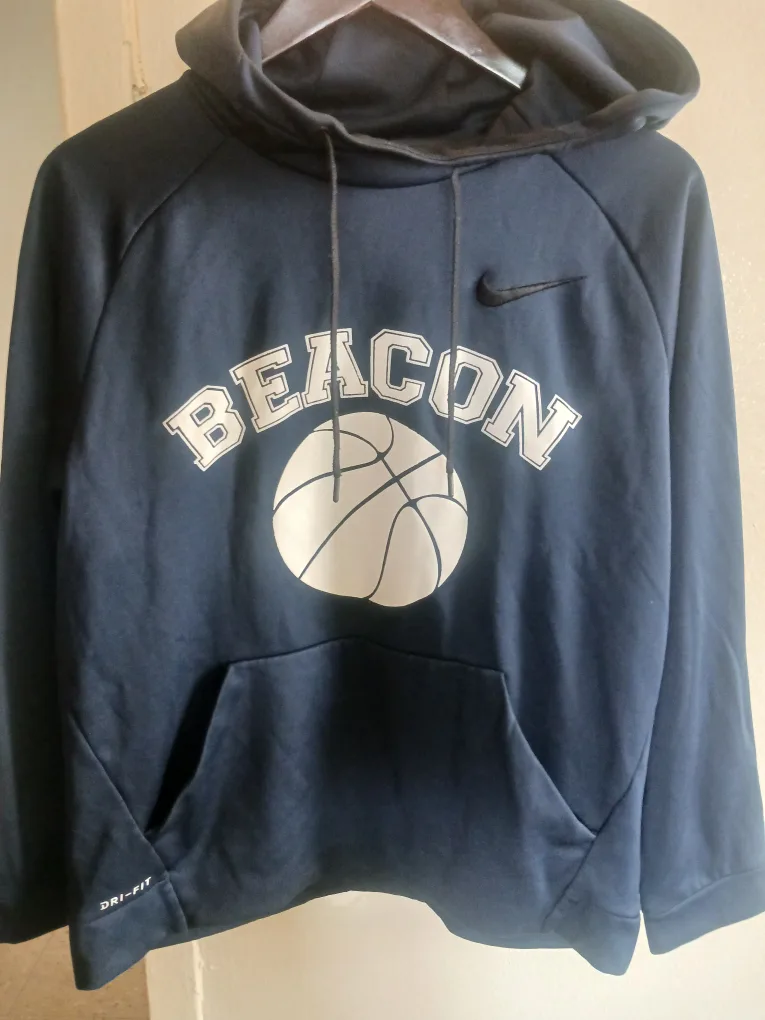 Nike Dri-FIT Beacon Basketball Hoodie image indicator(2)