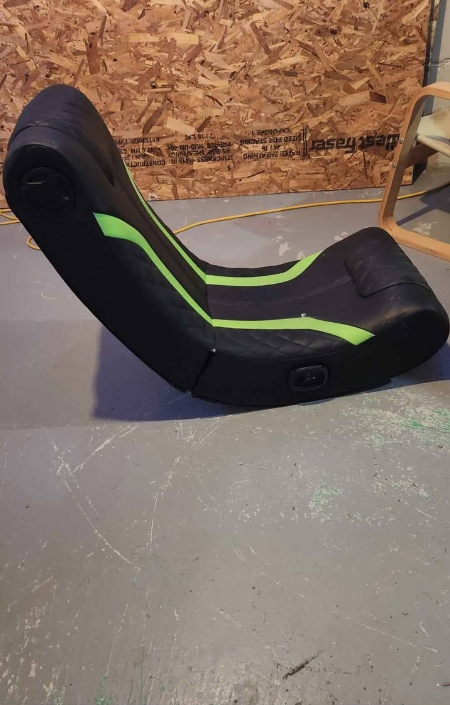 X Rocker Gaming Chair - Black and Green