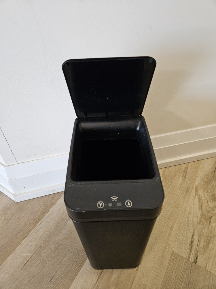 Anborry 2.2 Gallon Black Automatic Trash Can - photo 3