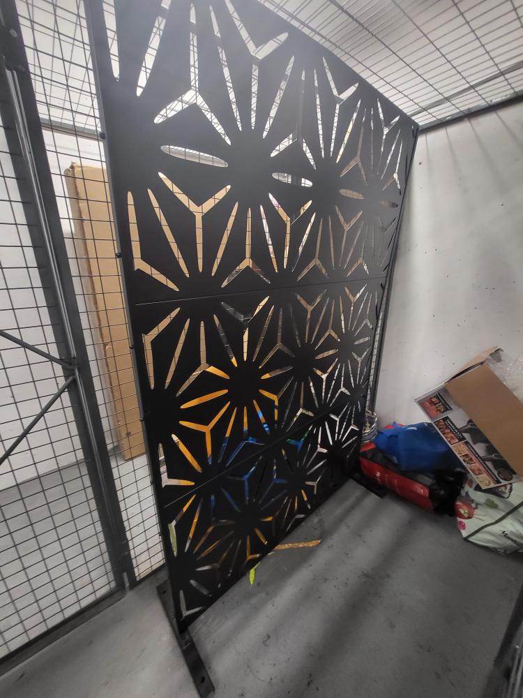 Decorative  outdoor divider - photo 5