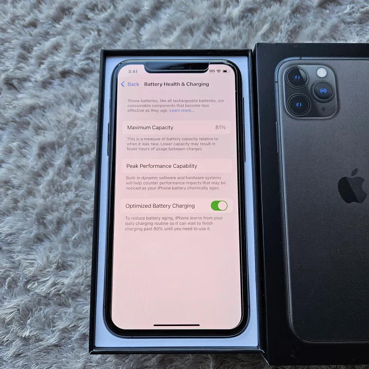 iPhone 11 Pro 64GB - Excellent Condition image indicator(6)