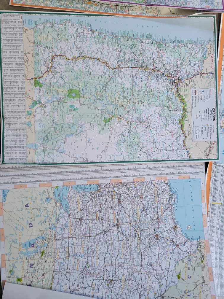 Collection of City and State Maps image indicator(3)