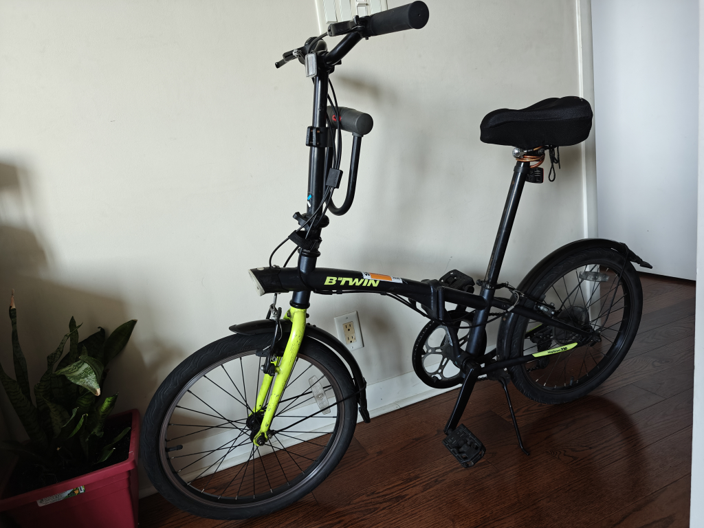 B'TWIN Hoptown 320 Foldable bike