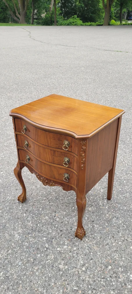 Antique 3 Drawer Side Table image indicator(7)