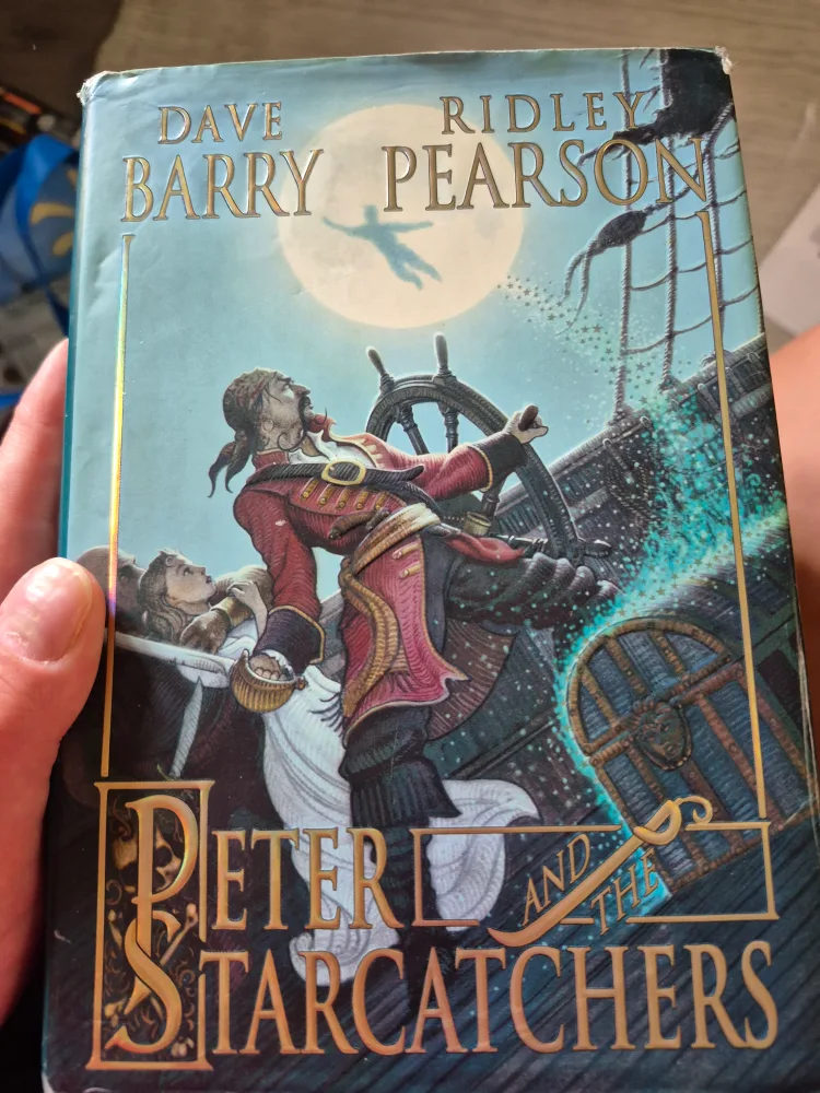 Peter and the Starcatchers Book Series image indicator(2)