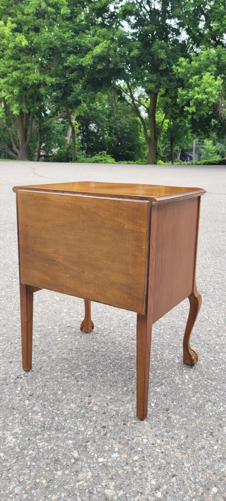 Antique 3 Drawer Side Table image indicator(8)