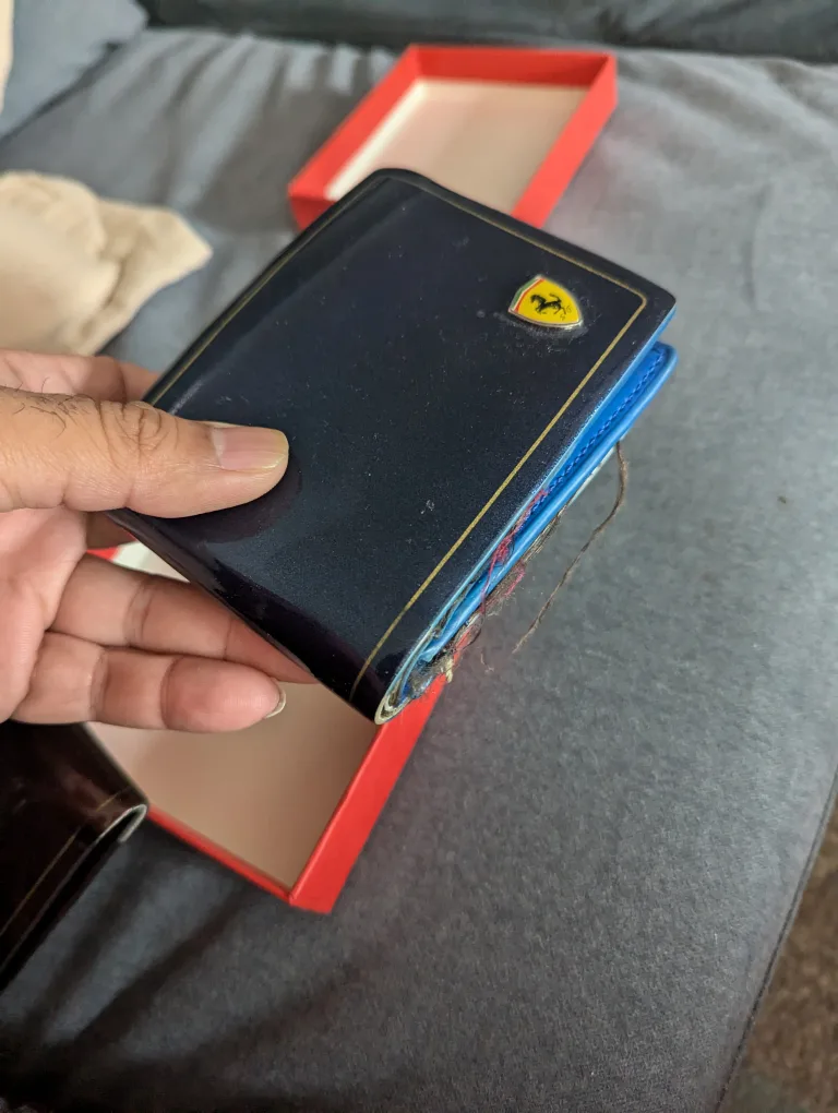 Ferrari Wallet Set - Blue & Brown image indicator(3)