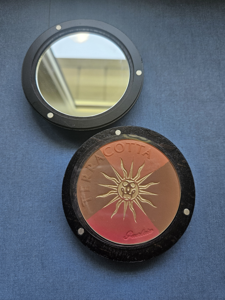 Guerlain Terracotta Sun Celebration Bronzing Powder & Blush - photo 2