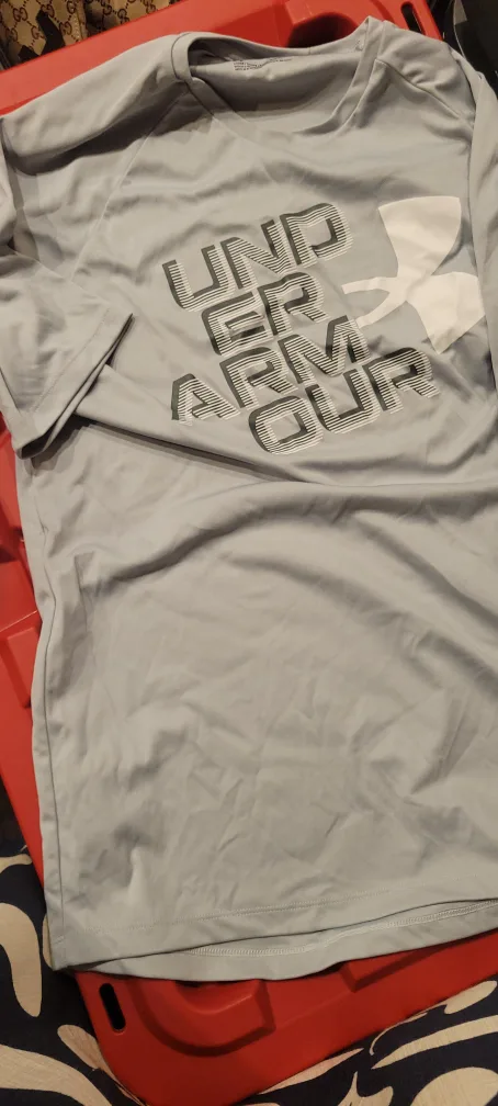 Under Armour Youth Hoodie - Size YLG/YXL image indicator(5)