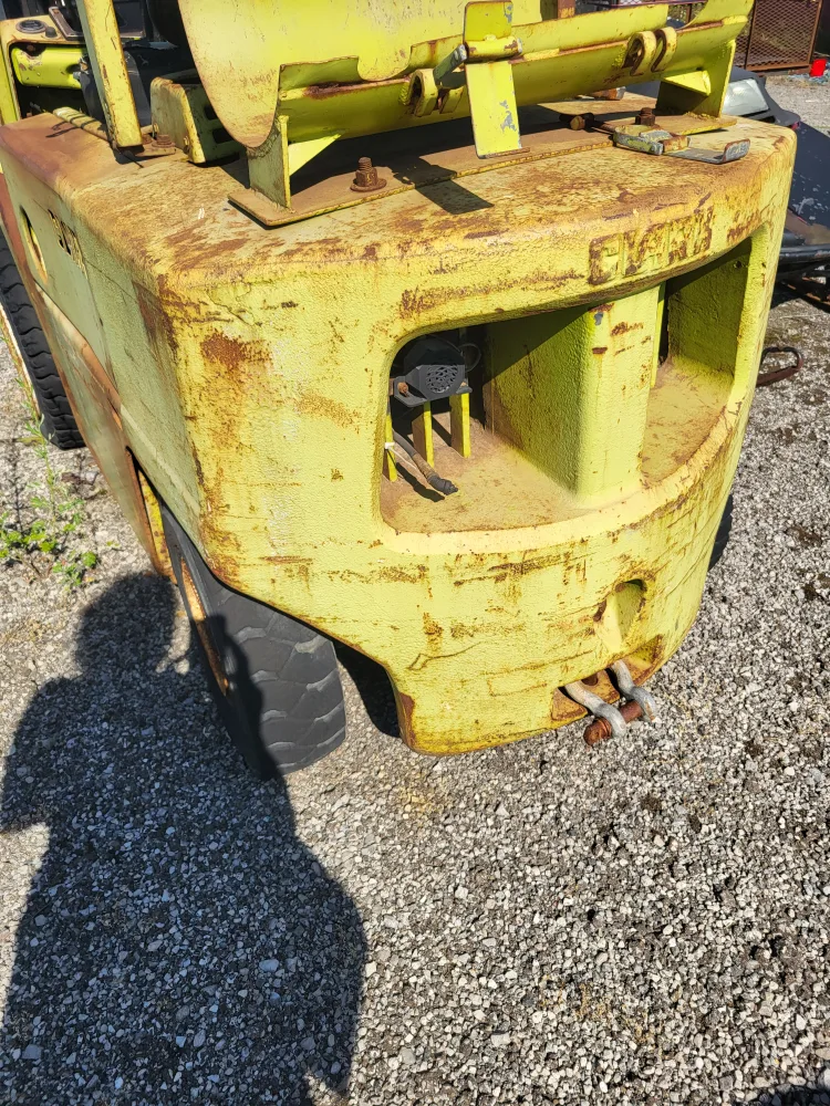 Clark Forklift - Used Condition image indicator(4)