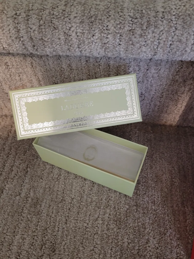 Laduree Empty Gift Boxes and Bags -Empty image indicator(3)