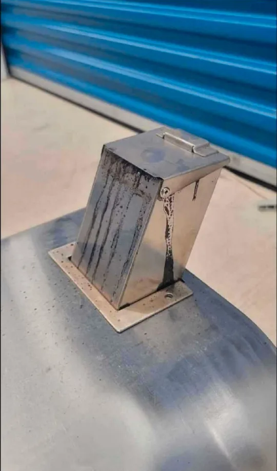 Bighorn Outdoors Pizza Oven image indicator(9)