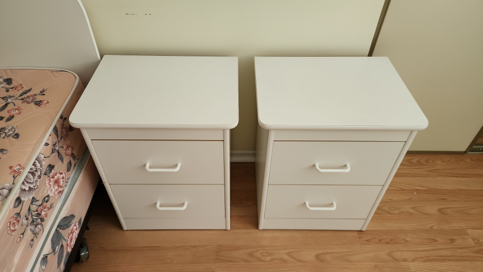 Bedroom Set - Dresser, Nightstands, Wardrobe, Bed - photo 2