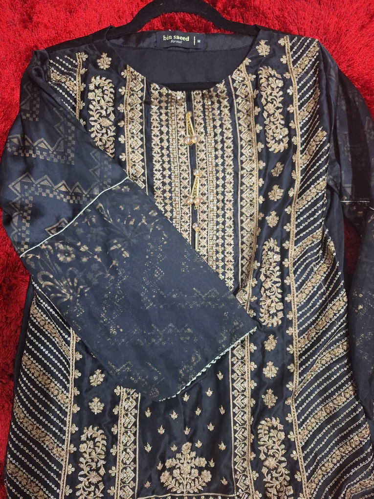 Bin Saeed Formal Black & Gold Kurti - Size M image indicator(2)