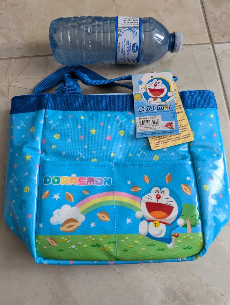 Doraemon Insulated Tote Bag or lunch bag - New w/ Tags! image indicator(2)