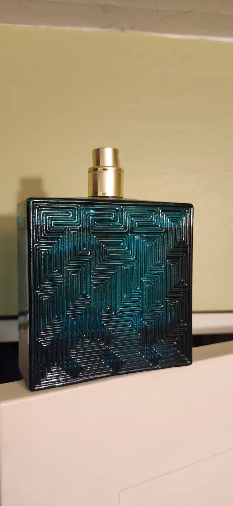 USED. Versace Eros Eau de Parfum 100ml.. PRICE FIRM image indicator(3)