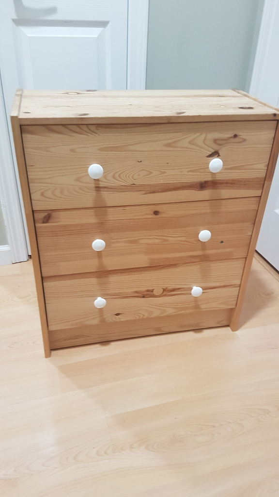 Wooden 3-Drawer Dresser