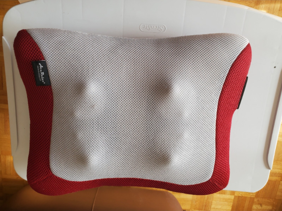 BACK MASSAGER - WITH INFRARED HEAT
