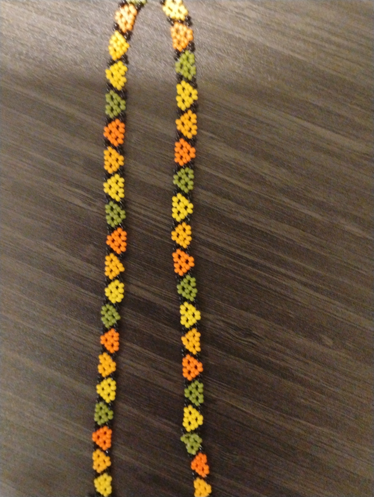 Handmade Huichol Hand Beaded Flower Necklace - photo 3