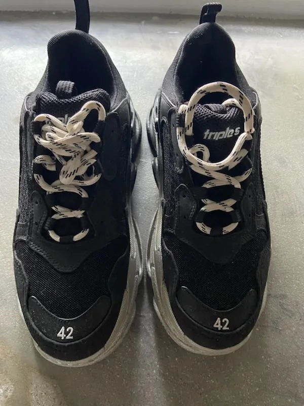 Balenciaga Triple S Sneakers - Size 42 image indicator(3)
