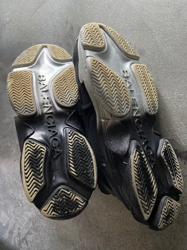 Balenciaga Triple S Sneakers - Size 42 image indicator(4)