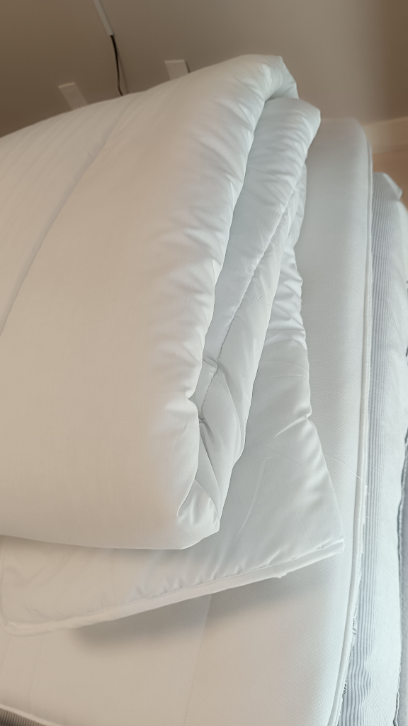 Down duvet White for him summer and winter - photo 4