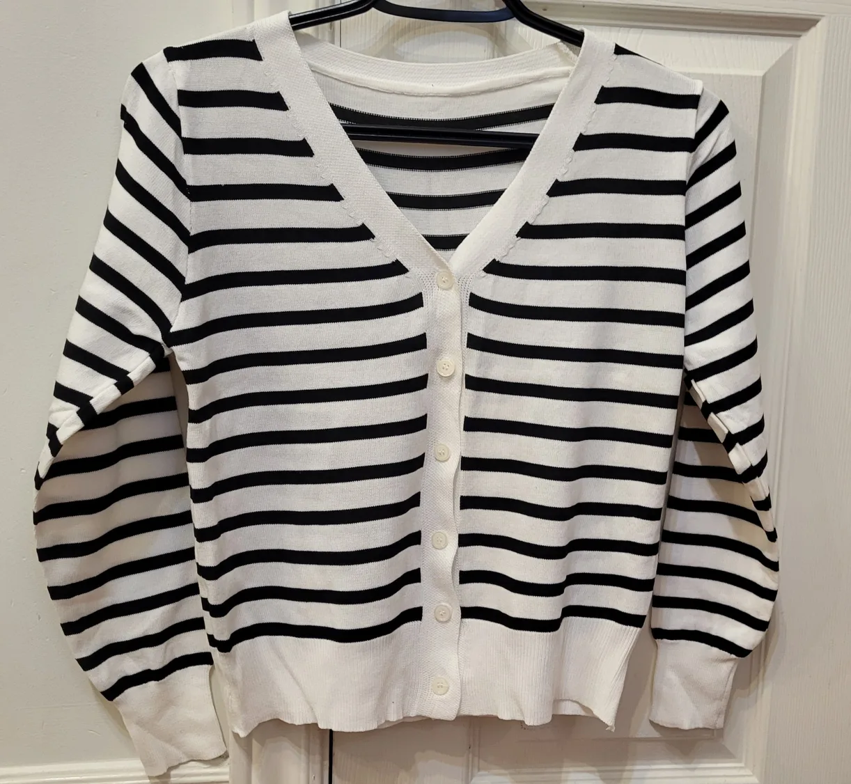 Striped Cardigan - Black and White image indicator(3)