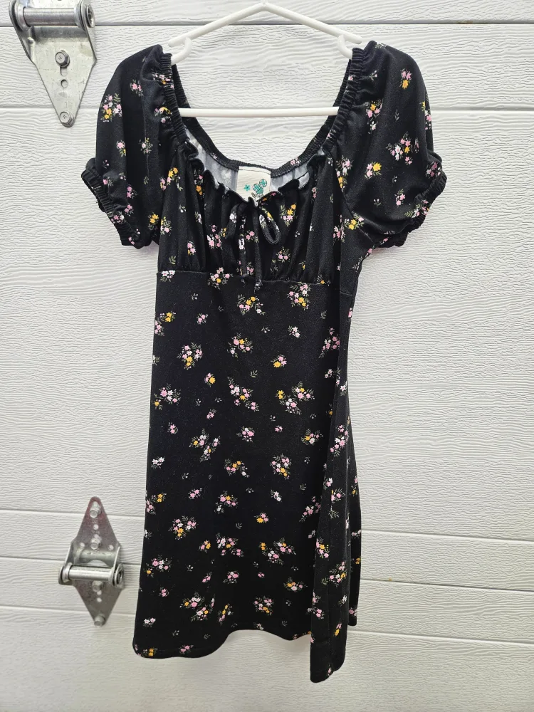 Lily Bleu Floral Dress - Size 7 thumbnail