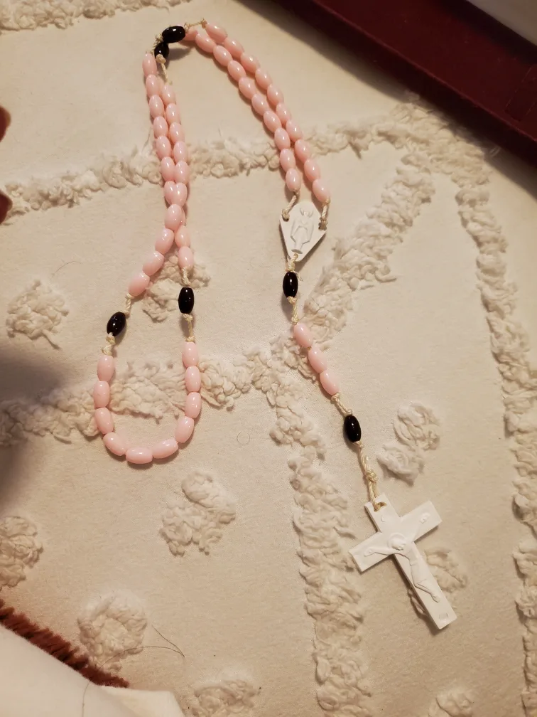 FREE Pink Rosary with Box image indicator(2)