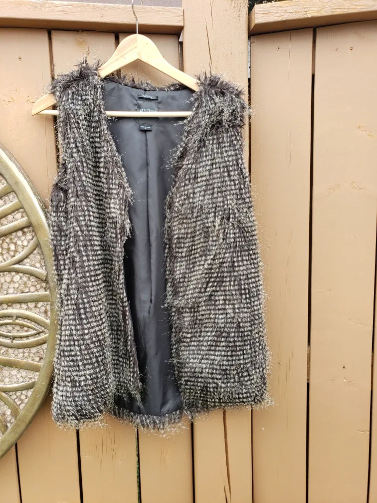 Guess Faux Fur Vest Med thumbnail