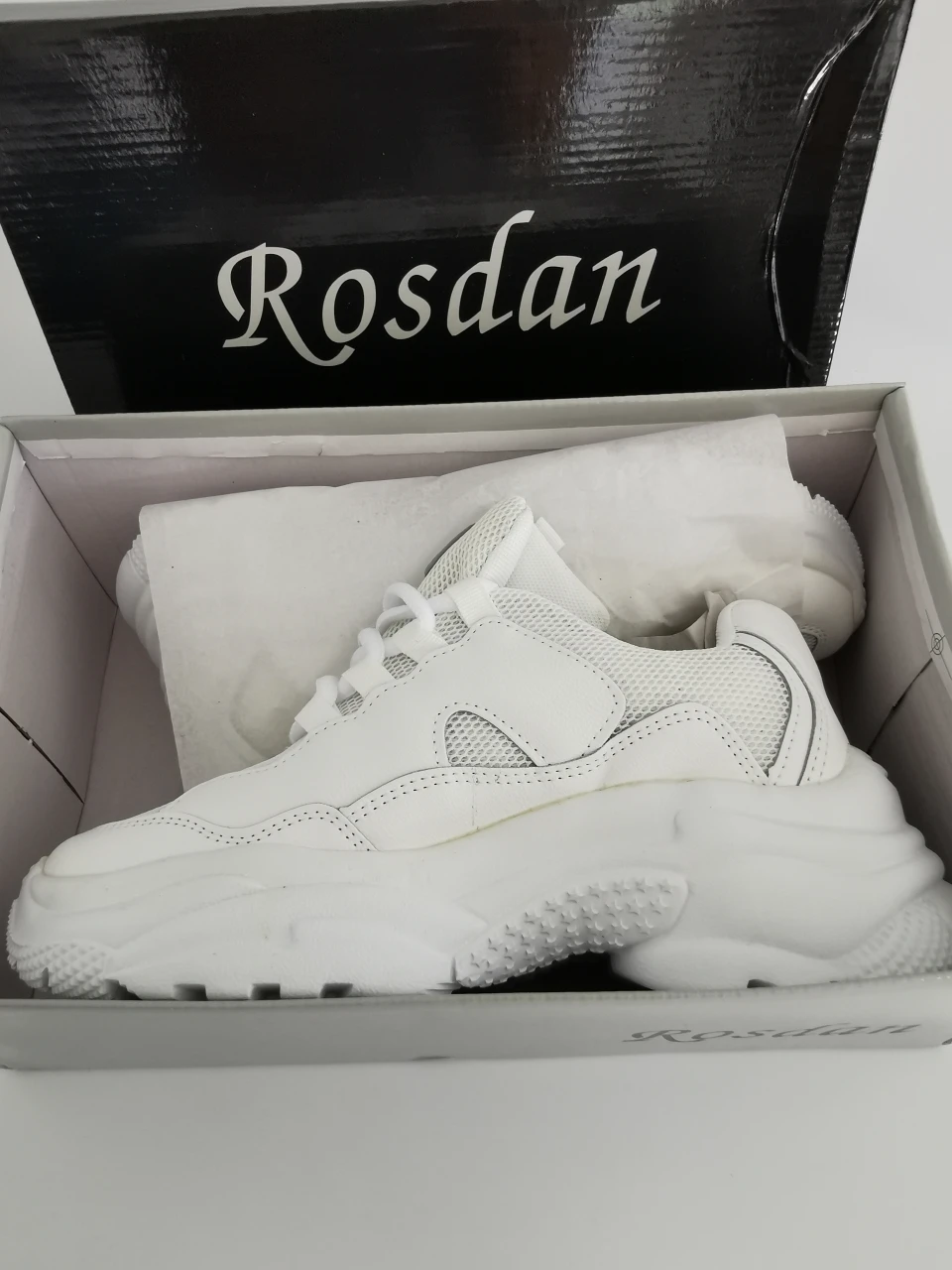Rosdan Fashion Sport White Sneakers - Size 7.5