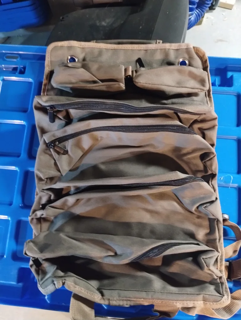Veitorld Tool Roll Bag - Like New thumbnail