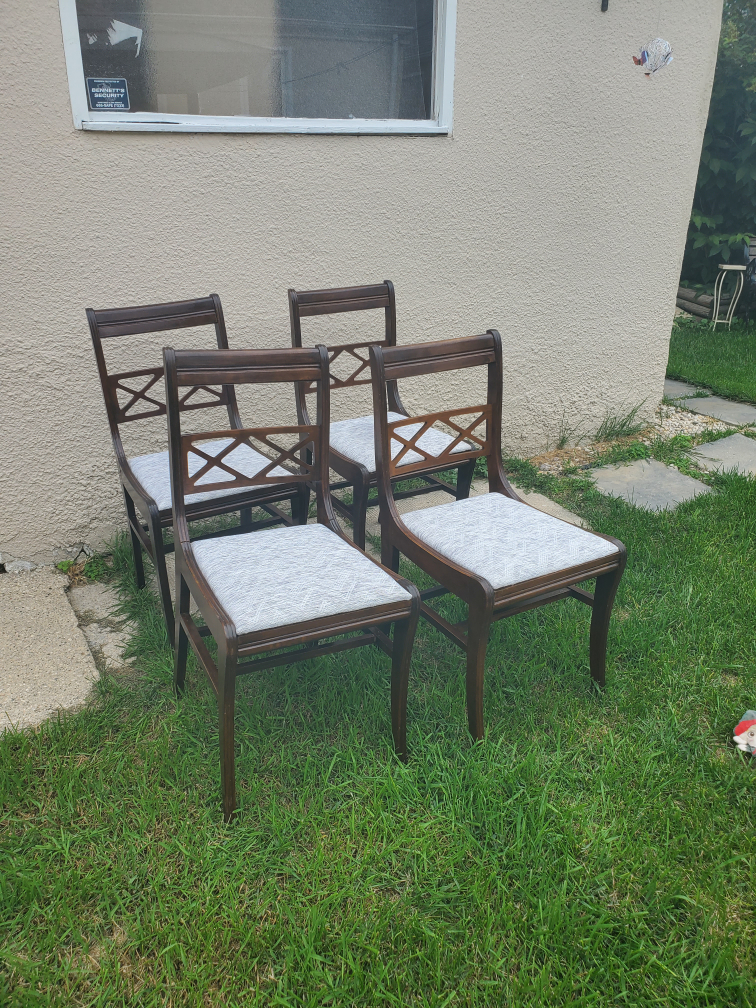 Set of 4 Wooden Dining Chairs - Brown