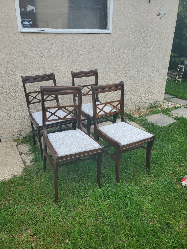Set of 4 Wooden Dining Chairs - Brown