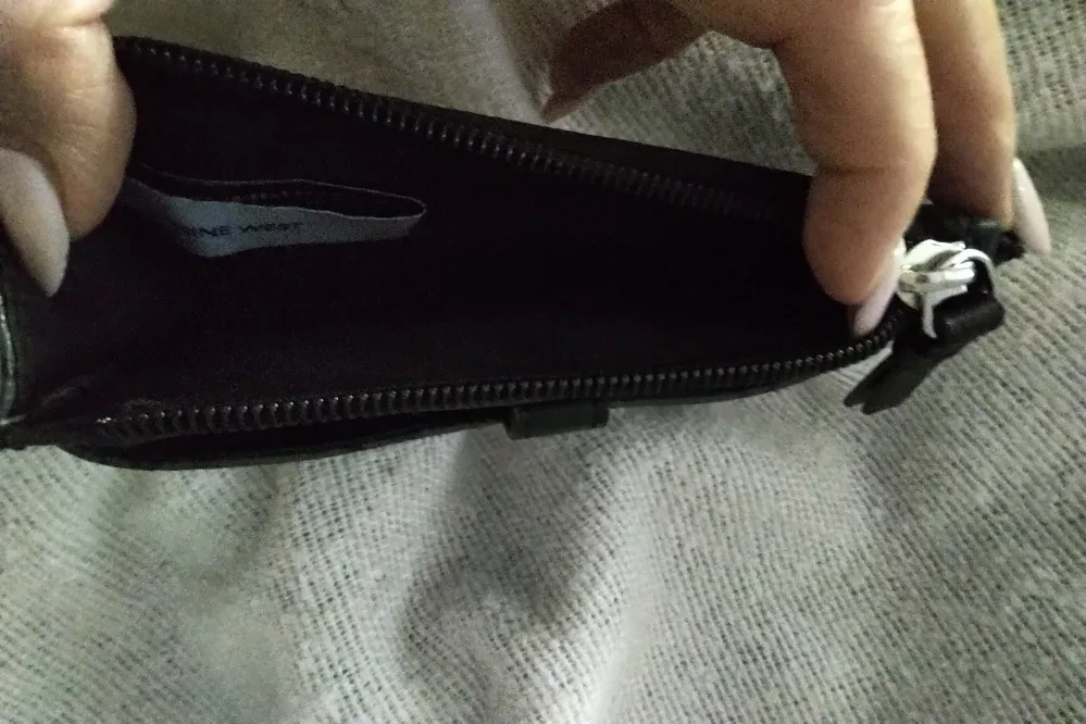 Nine West Black Card Holder image indicator(4)