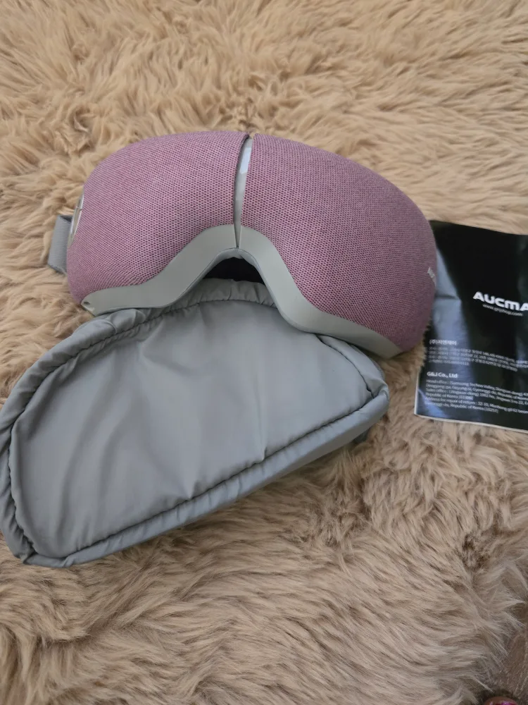 AUCMA Eye Massager with Heat & Music thumbnail