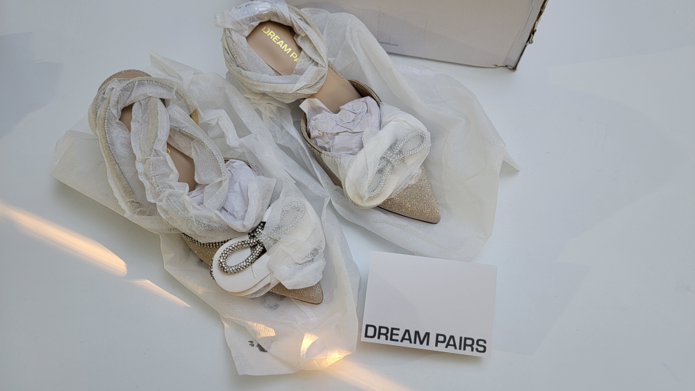 Dream Pairs Women’s Rhinestone Kitten Heel Pumps, Gold – Size 7 - photo 5