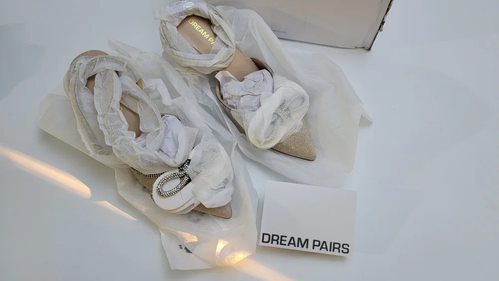 Dream Pairs Women’s Rhinestone Kitten Heel Pumps, Gold – Size 7 image indicator(5)