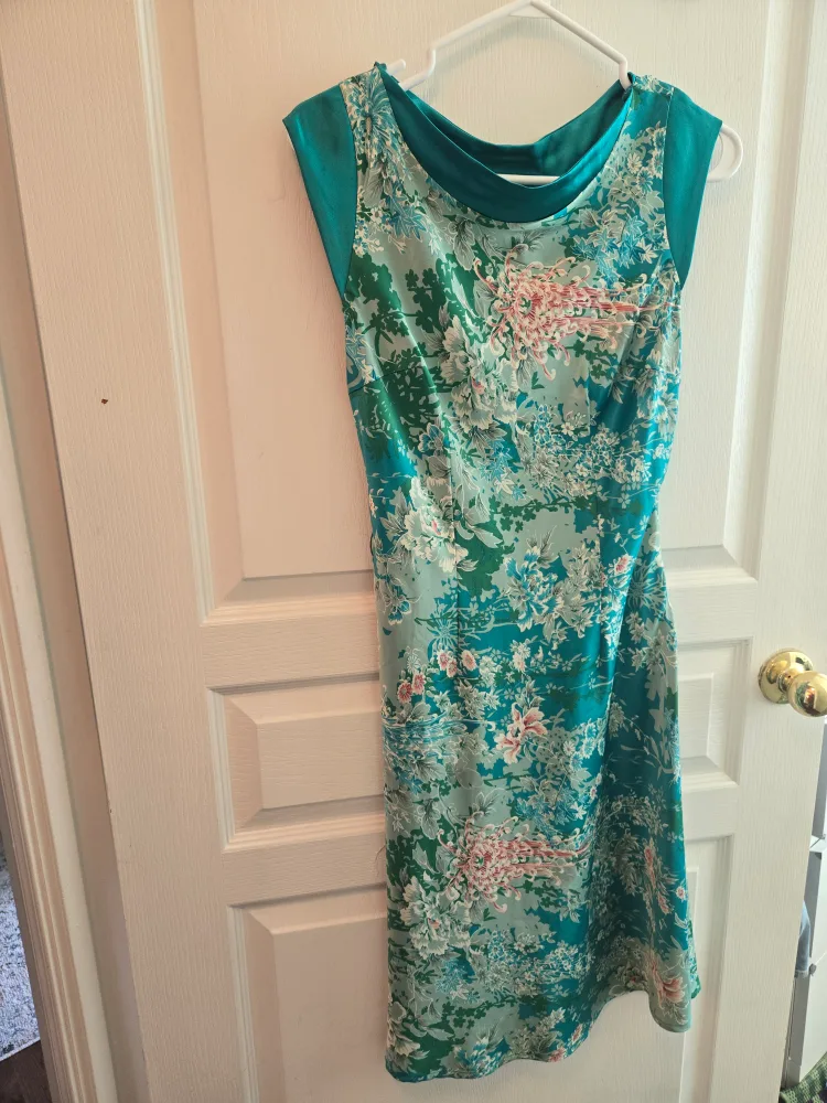 Floral Sleeveless Dress thumbnail