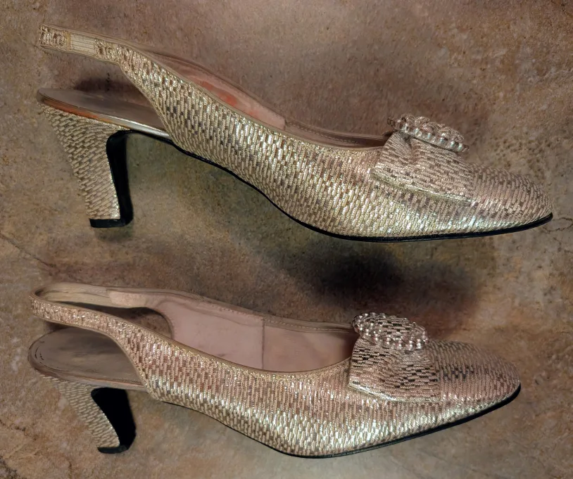 Lady's Dress Shoes image indicator(2)