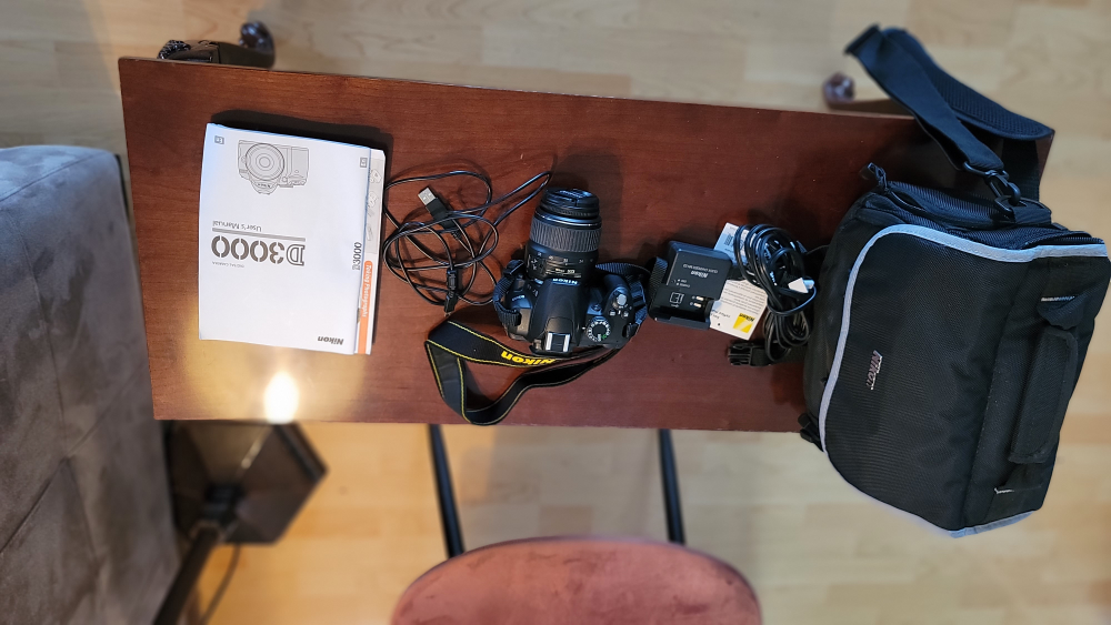 Nikon D3000 Digital Camera with Accessories - photo 5