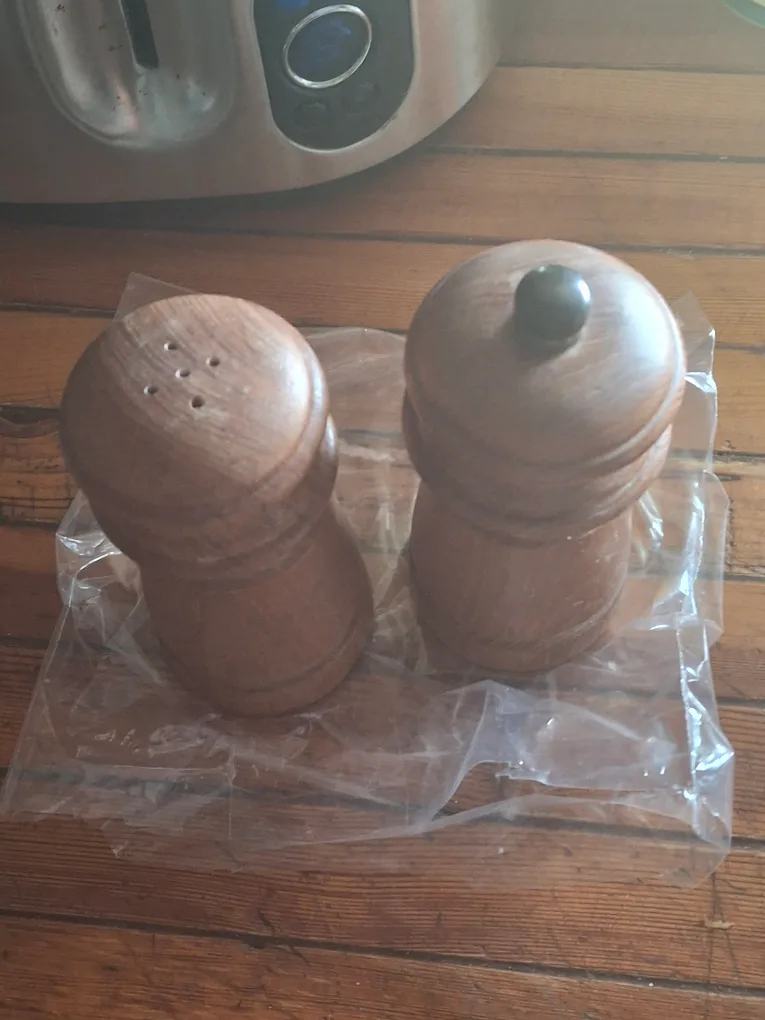 Wooden Salt and Pepper Shakers thumbnail