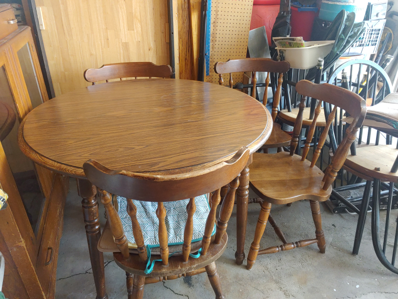 Round Wooden Dining Table with 4 Chairs - photo 4