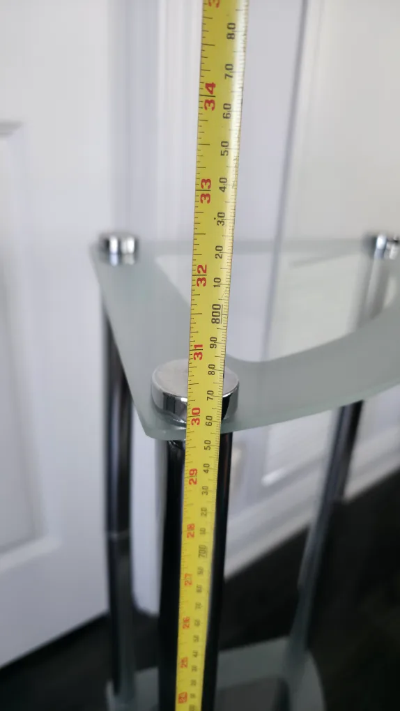 Corner Glass Shelf, Triangle Shape image indicator(2)