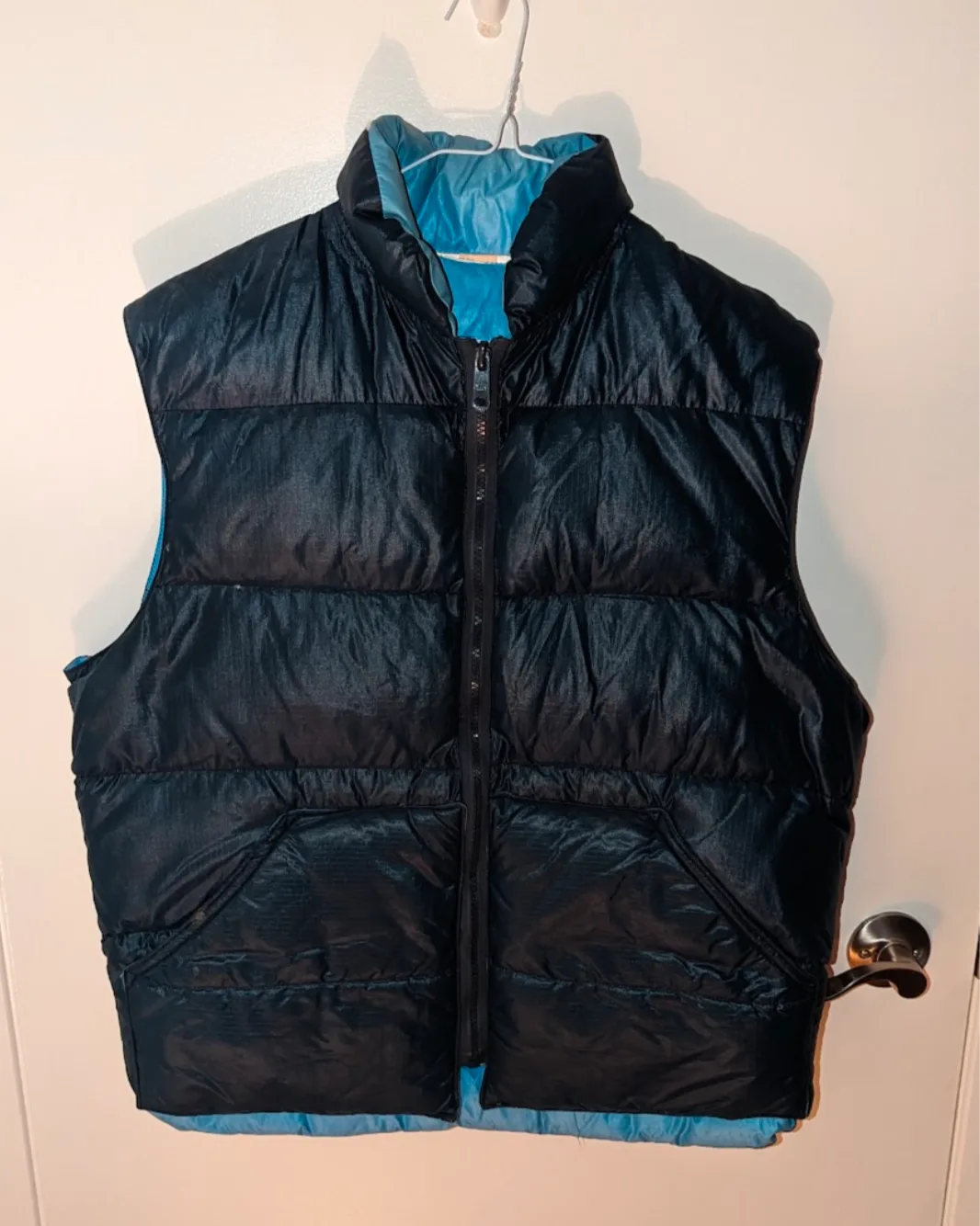 Men's Medium Puffer Vest - Navy Blue thumbnail