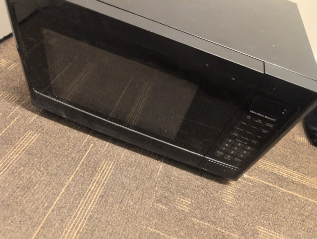 Hamilton Beach Microwave Oven thumbnail