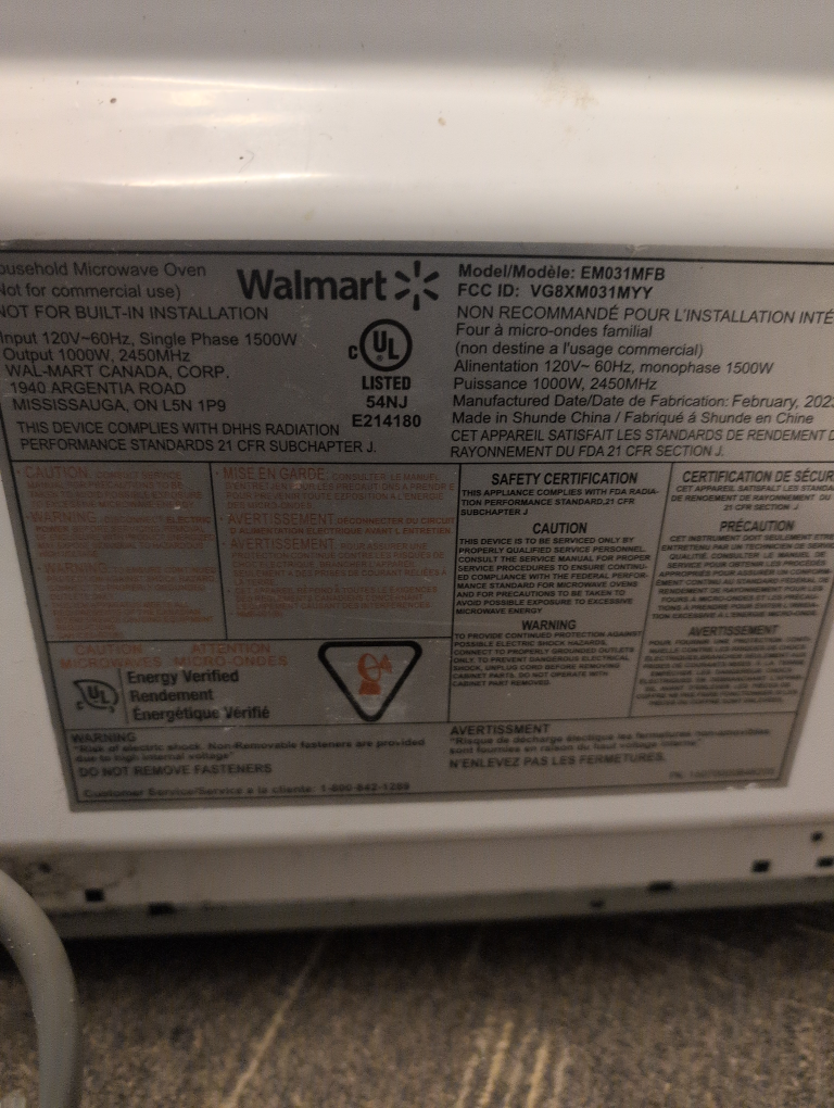 Hamilton Beach Microwave Oven - photo 3